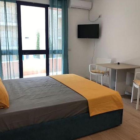 Near The Sea Apartment Голем Екстериор снимка